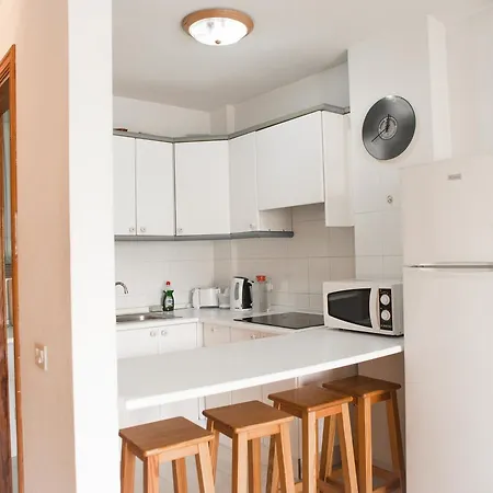 Cozy Holidays In Sunny Los Cristianos